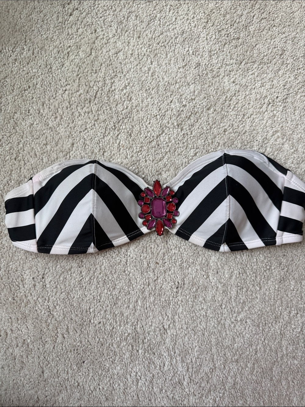 Black & White Chevron Bandeau Top with Pink Jewel Accent